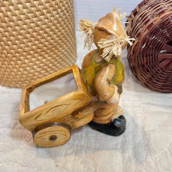 Set Of 2 Rustic Woven Baskets & Scarecrow Planter Figurine with Wagon - Handcraf - Picture 7 of 16